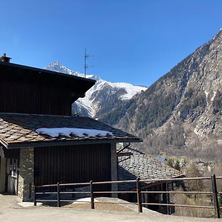 L'atelier Du Temps - Vue Des Alpes Apartamento *